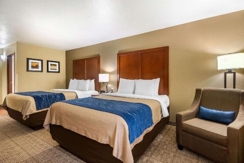 Comfort Inn & Suites Springfield I-44 - image 29