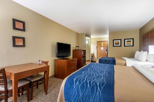 Comfort Inn & Suites Springfield I-44 - image 30