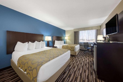 Baymont by Wyndham Springfield South Hwy 65 - image 12