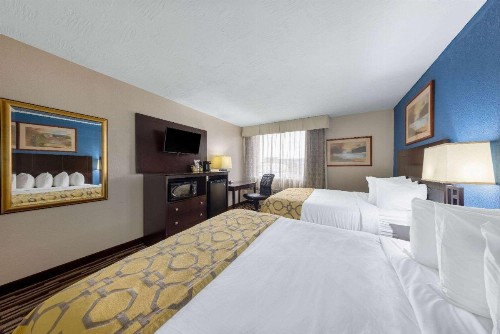 Baymont by Wyndham Springfield South Hwy 65 - image 13