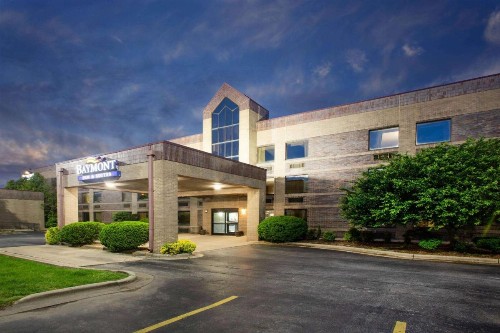 Baymont by Wyndham Springfield South Hwy 65 - image 2