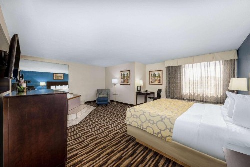 Baymont by Wyndham Springfield South Hwy 65 - image 20