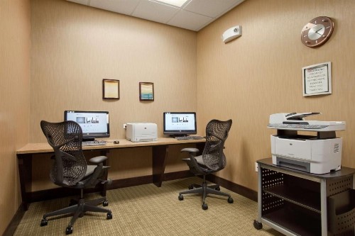 Hilton Garden Inn Springfield - image 11
