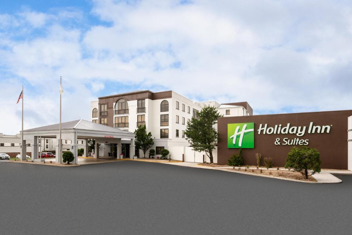Holiday Inn Hotel & Suites Springfield an IHG Hotel - main image