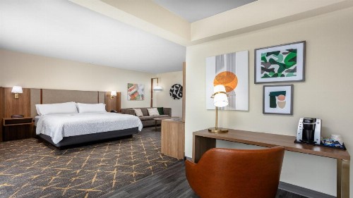 Holiday Inn Hotel & Suites Springfield an IHG Hotel - image 36