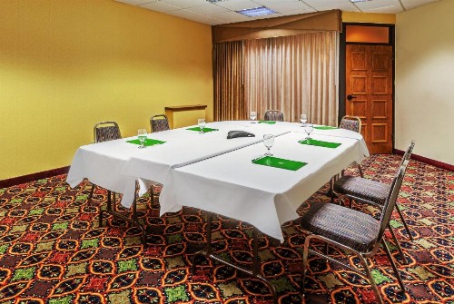 Holiday Inn Hotel & Suites Springfield an IHG Hotel - image 50