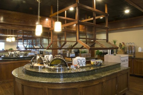 Lamplighter Inn and Suites - North - image 12