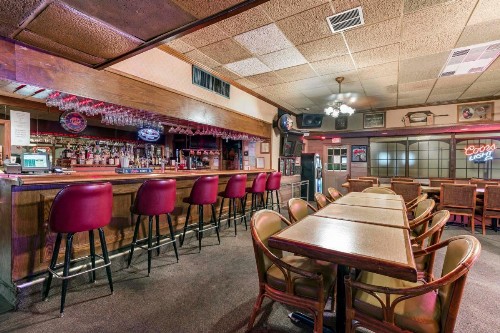 Lamplighter Inn and Suites - North - image 26