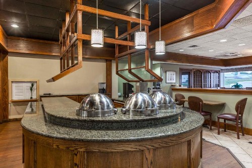Lamplighter Inn and Suites - North - image 34