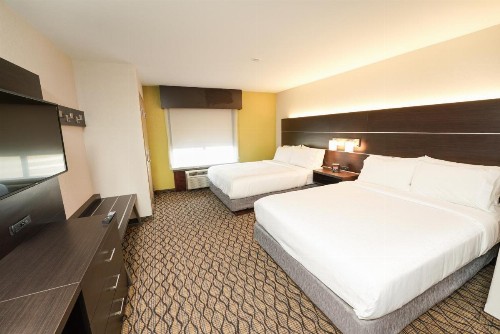 Holiday Inn Express and Suites Springfield Medical District an IHG Hotel - image 27