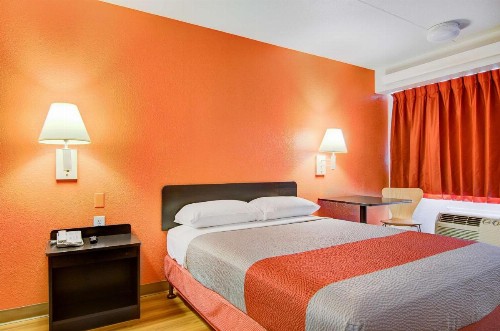 Motel 6-Springfield MO - North - image 23