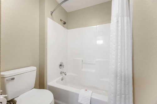 Comfort Inn South - Springfield - image 12