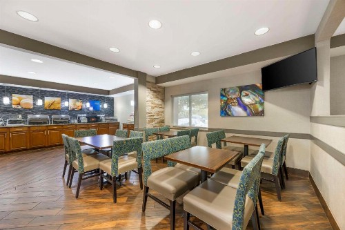 Comfort Inn South - Springfield - image 26