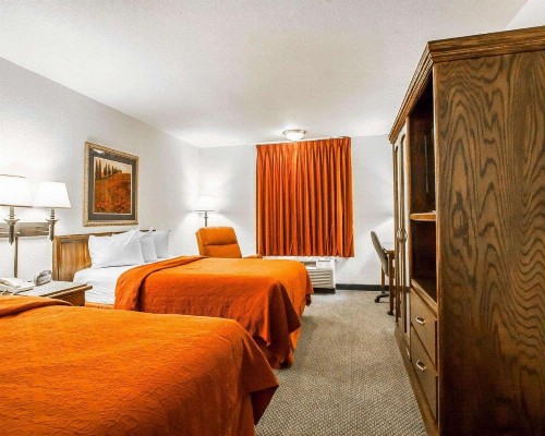Quality Inn & Suites North Springfield - image 24