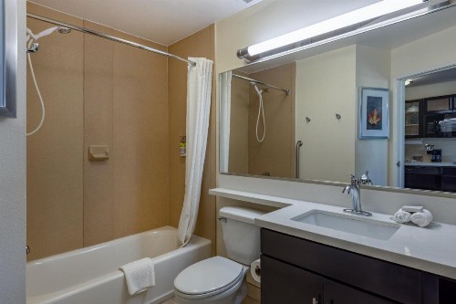 Candlewood Suites Springfield South an IHG Hotel - image 15