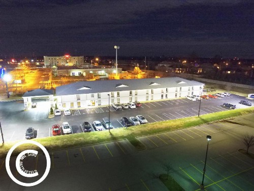 Days Inn by Wyndham Battlefield Rd/Hwy 65 - image 16