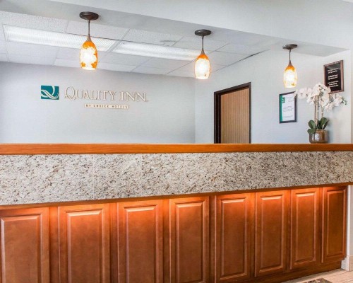 Quality Inn South Springfield - image 21