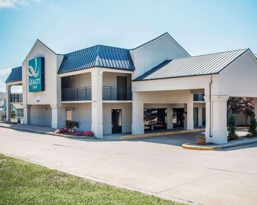 Quality Inn South Springfield - image 28