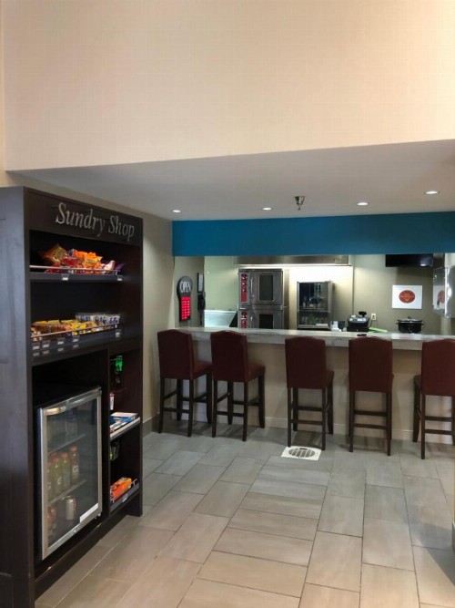 Greenstay Inn & Suites Court View - image 19