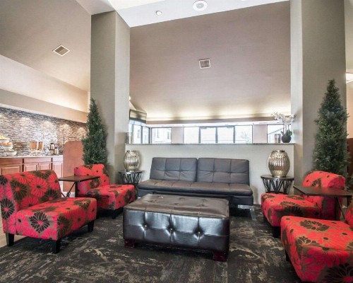 Greenstay Inn & Suites Court View - image 34
