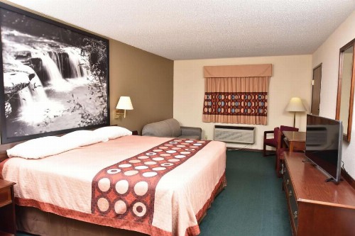 Super 8 by Wyndham Springfield-Battlefield - image 22