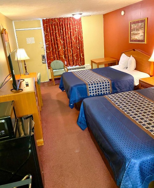 Plaza Inn Springfield - image 5