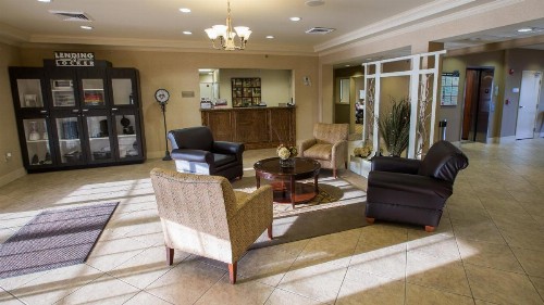 Candlewood Suites Springfield an IHG Hotel - image 5