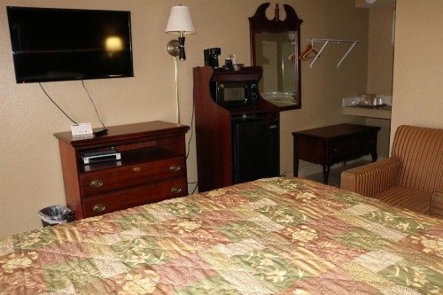 Battlefield Inn Springfield - image 12