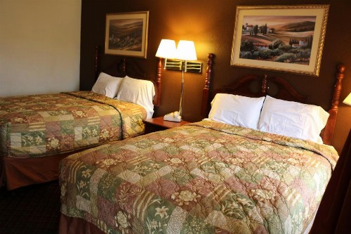 Battlefield Inn Springfield - image 16