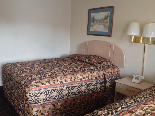 Battlefield Inn Springfield - image 29