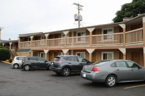 Battlefield Inn Springfield - image 7