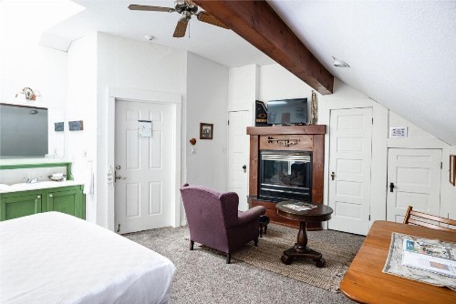 Walnut Street Inn - image 15