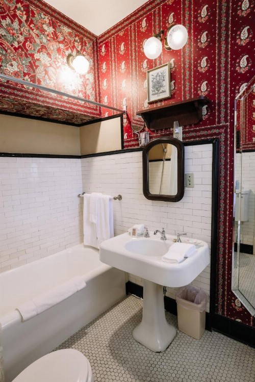 Walnut Street Inn - image 26