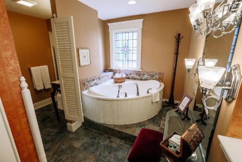 Walnut Street Inn - image 4