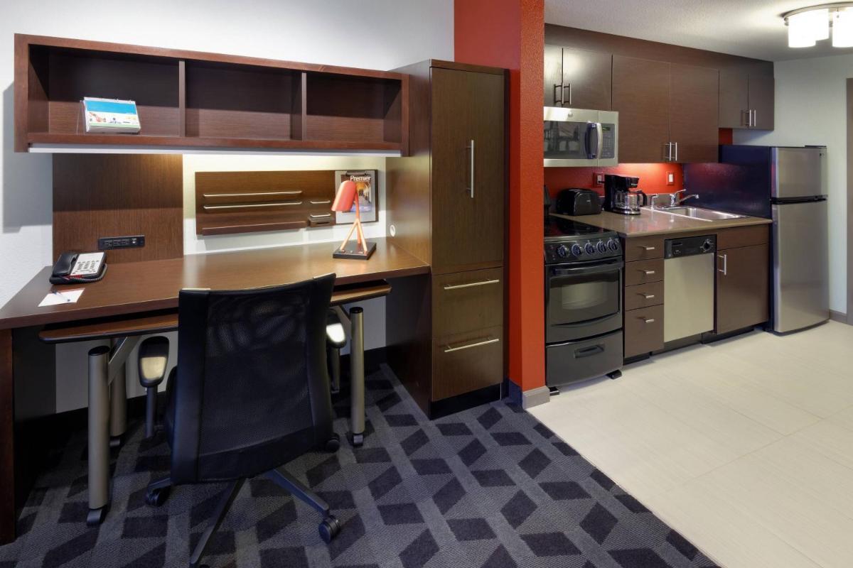 TownePlace Suites by Marriott Springfield - main image
