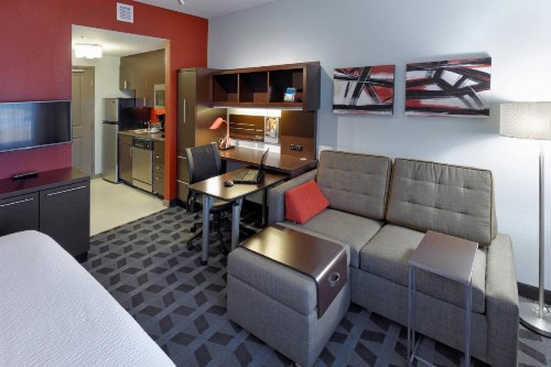 TownePlace Suites by Marriott Springfield - image 7