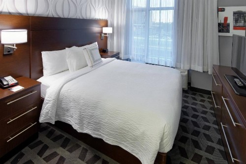 TownePlace Suites by Marriott Springfield - image 9