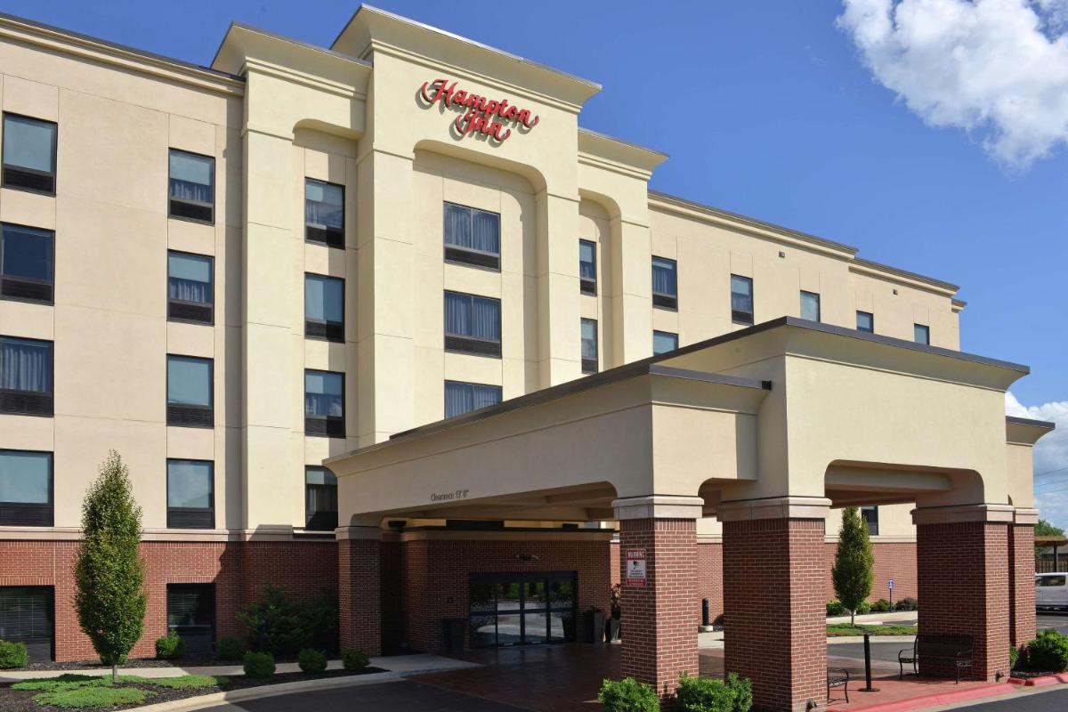 Hampton Inn Springfield-Southeast MO - main image
