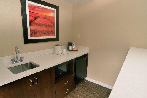 Hampton Inn Springfield-Southeast MO - image 28