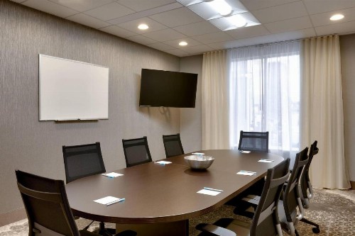 Fairfield Inn & Suites by Marriott Springfield North - image 29