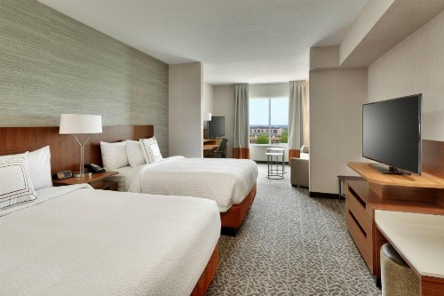 Fairfield Inn & Suites by Marriott Springfield North - image 5