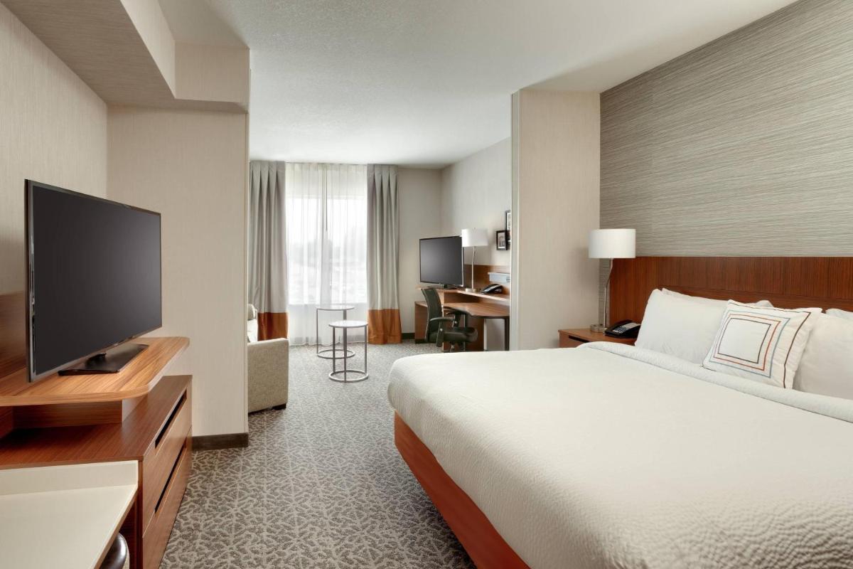 Fairfield Inn & Suites by Marriott Springfield North - image 7