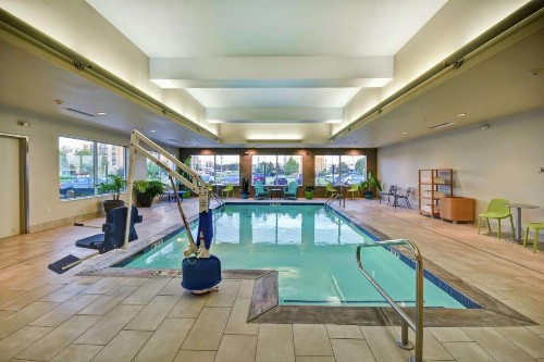 Home2 Suites by Hilton Springfield North - image 17