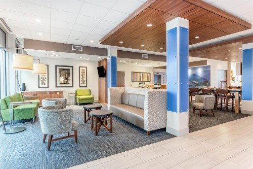 Holiday Inn Express & Suites - Springfield North an IHG Hotel - image 15