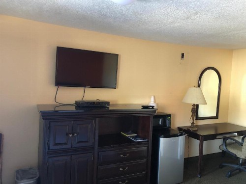 Dogwood Park Inn - image 4