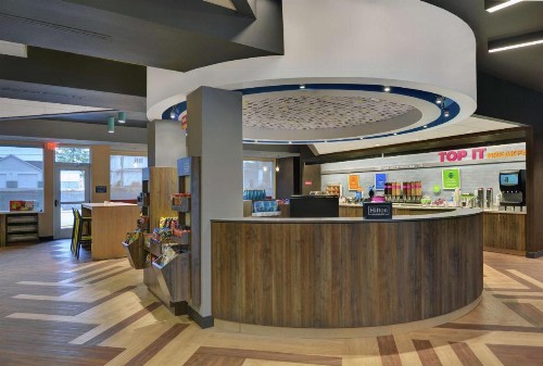Tru By Hilton Springfield Downtown - image 2