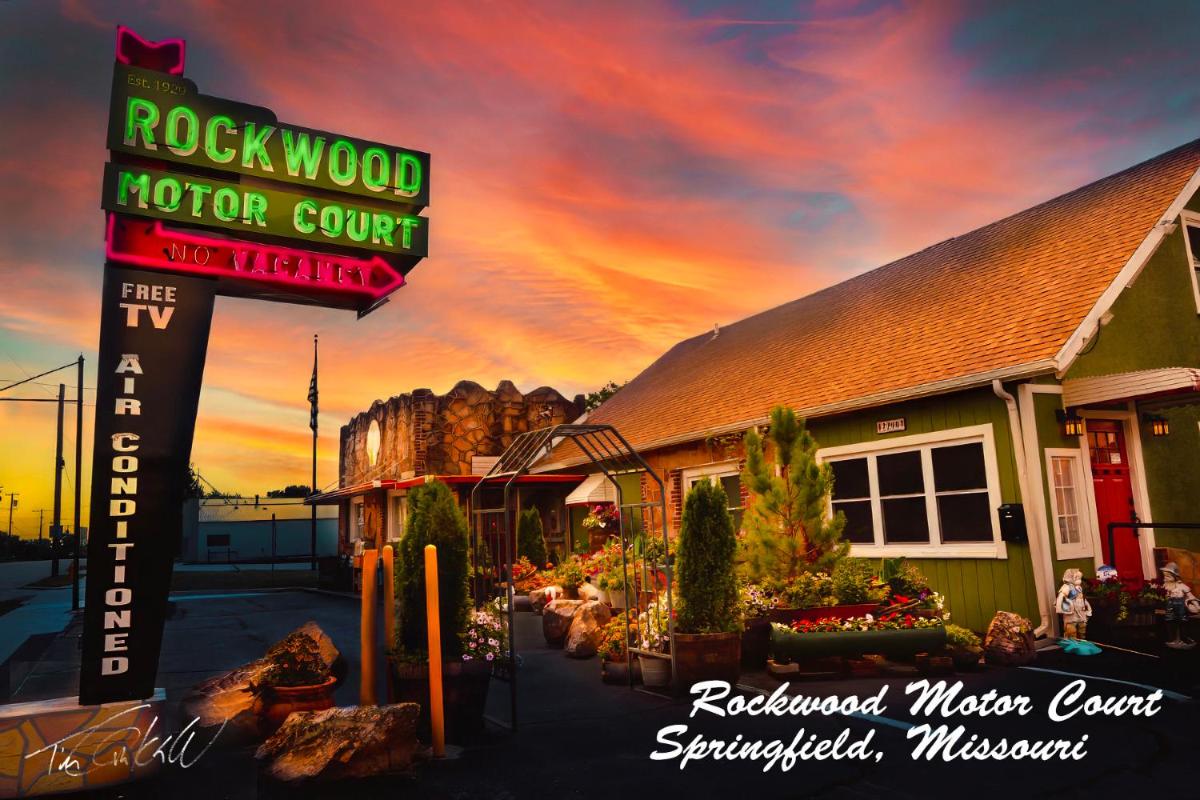 Rockwood Motor Court - main image