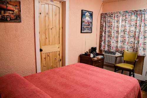Rockwood Motor Court - image 11