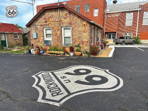 Rockwood Motor Court - image 23