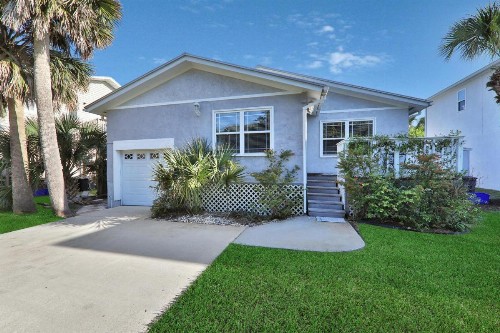 212 Beach Getaway - image 6